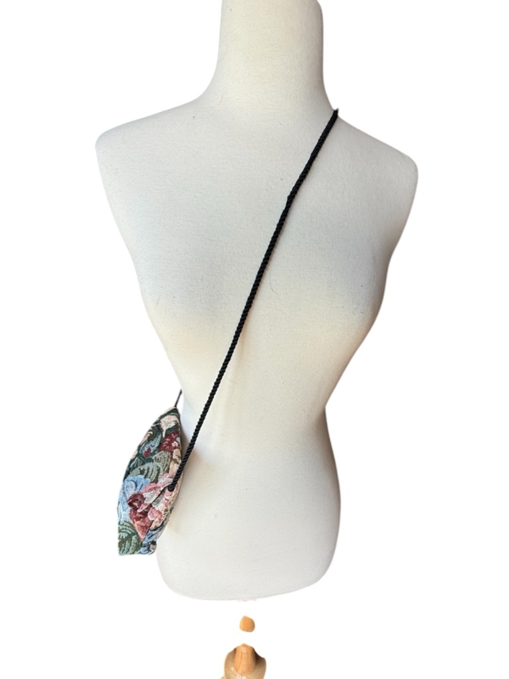 Vintage Mini Jacquard / Brocade Crossbody - Picture 3 of 6